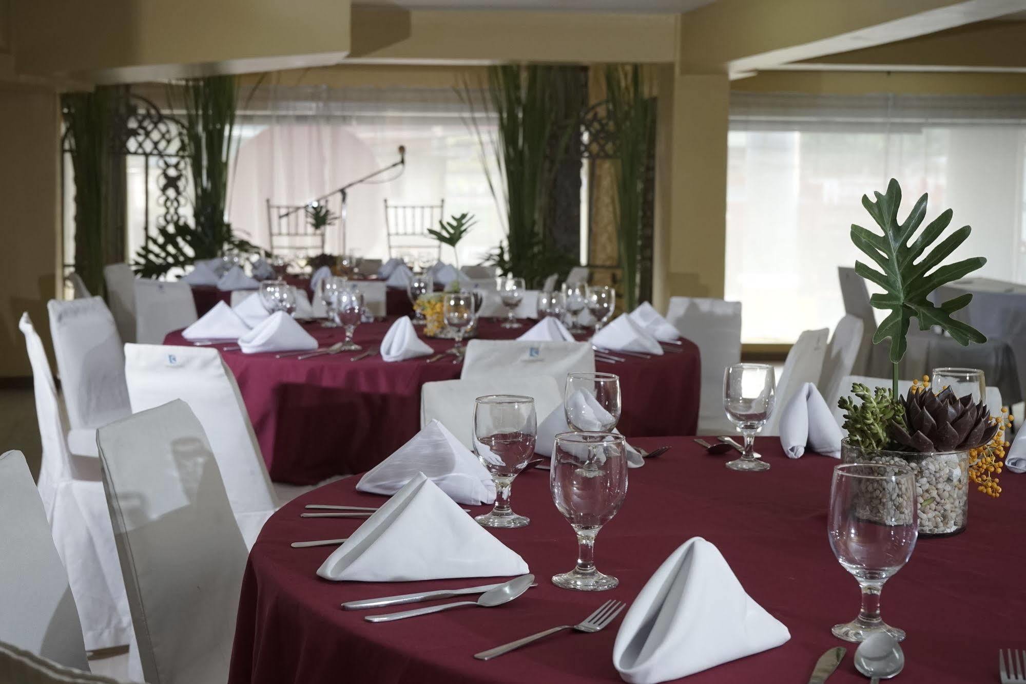 The Contemporary Hotel San Juan  Екстер'єр фото